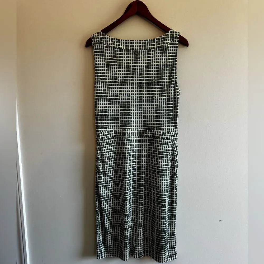 Tory Burch 100% Silk Green Blocks Dress Size Medium